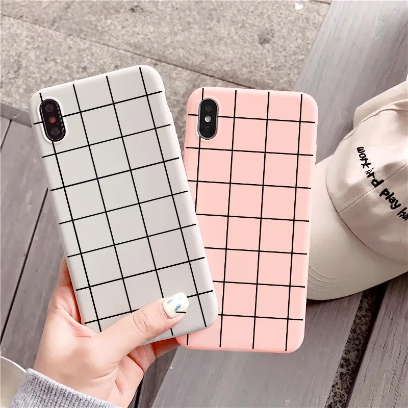 Cartoon Grid Phone Case For iPhone XR X XS MAX 6S 7 8 Plus SE2020 Classic Plaid Black Cover 13 12 11 Pro | Мобильные телефоны и
