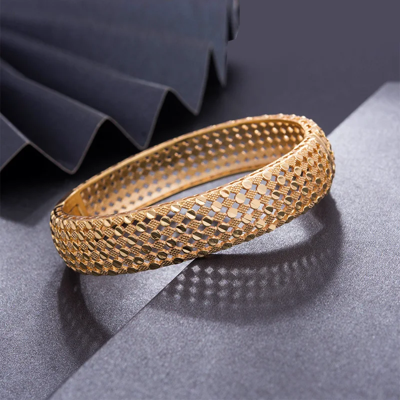 Wando 1Pcs Africa Egypt Gold Color Bangles for Women Wedding Bangle Bracelets African American Halloween  Jewelry Gift