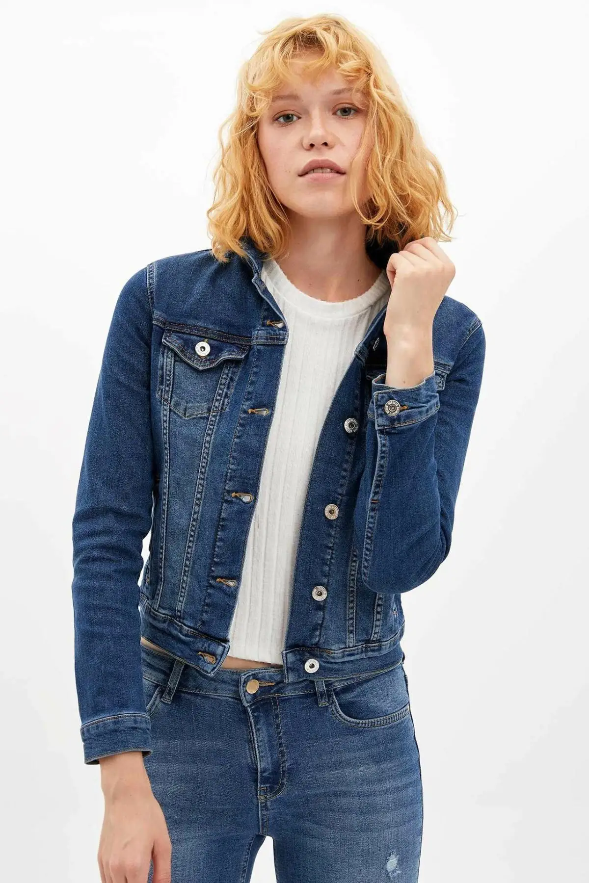 

DeFacto Women Joker Blue Short Denim Jackets Simple Vintage Jean Jacket Slim Spring Autumn Denim Coat-J4286AZ19AU