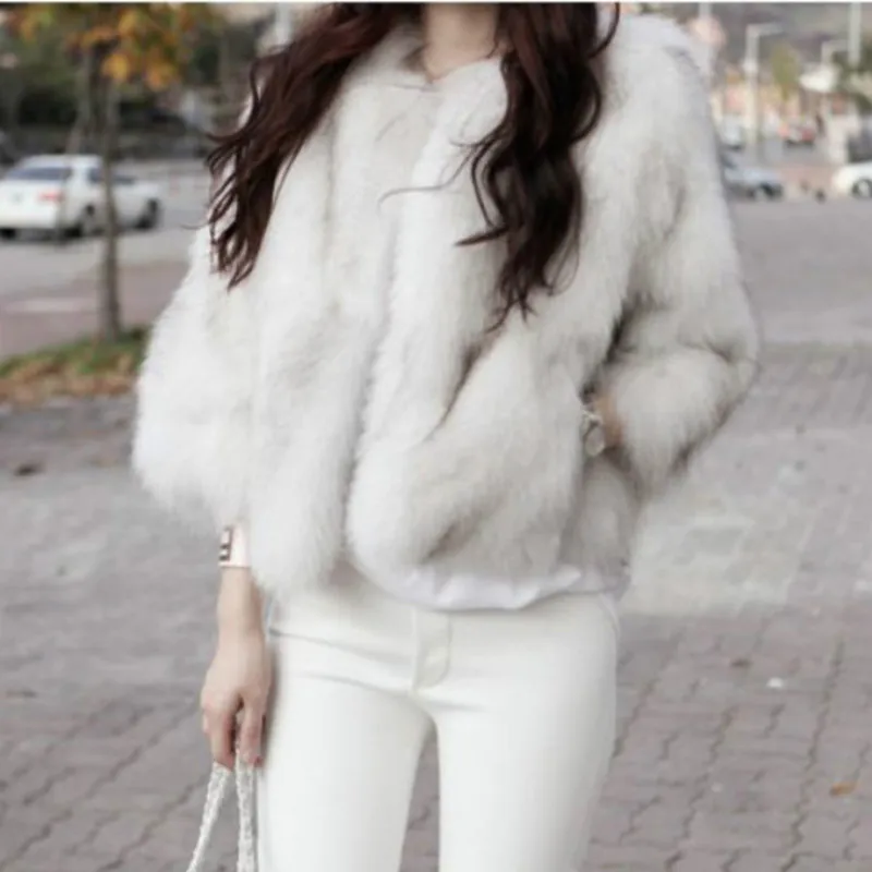 

Winter New Imitate Fox Furry Coat Short Luxury Women Korean 3/4 Sleeve Thick Faux Fur Jacket Female Fashion Outerwear Plush Coat