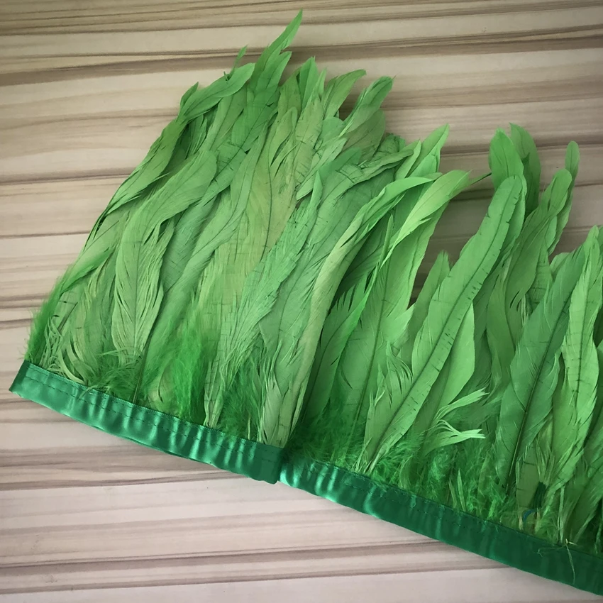 

Free Shipping 10 Meters Apple Green Dyed Rooster Coque Tails Feather Trimming 25-30CM 10-12" Natural Real Feathers Trim Fringes