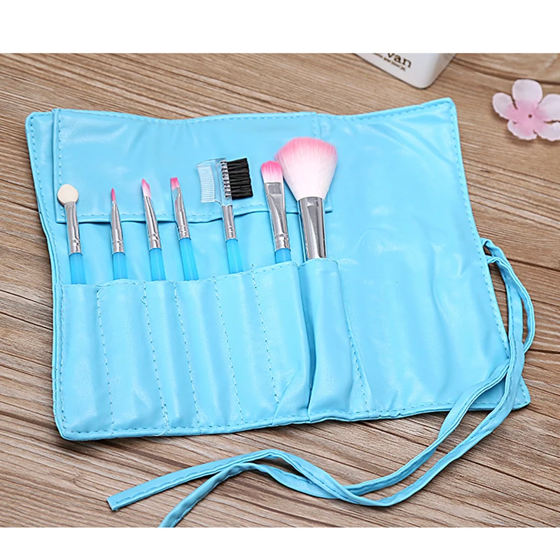 2789472596_2029582203