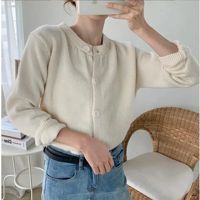 

2020 Autumn Winter Women's Knitwear Casual Stylish Knitted Button Cardigans Korean Lady Sweaters CL465