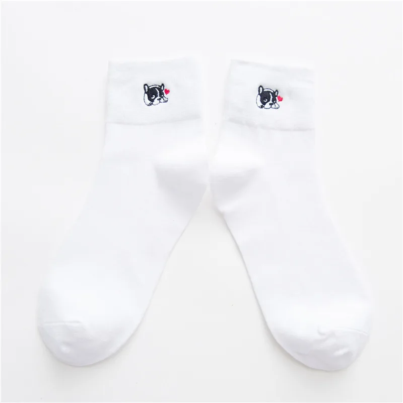 Women Socks Autumn Winter New Cotton Embroidery Cartoon Black White Tube Ladies College Wind Personality Casual Sports Sock - Color: White Bulldog