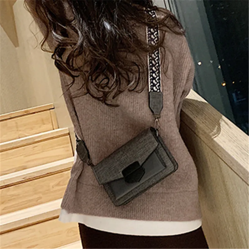 

2020 New Wide Strap Square Bag for Womens Retro Solid Color Shoulder Bag Classic Texture PU Lady Messenger Crossbody Bags Bulsos