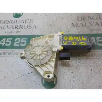 

WINDOW MOTOR FRONT RIGHT MERCEDES CLASS A (W169) 2.0 CDI CAT BROSE 996137102 A1698204242 2 PINS [16330415]
