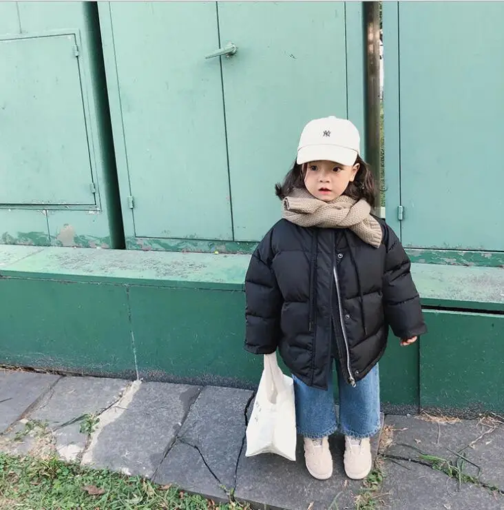 Новое поступление, утепленное пальто для мальчиков и девочек, зимняя модная детская куртка с длинными рукавами для девочек 1-6 лет
