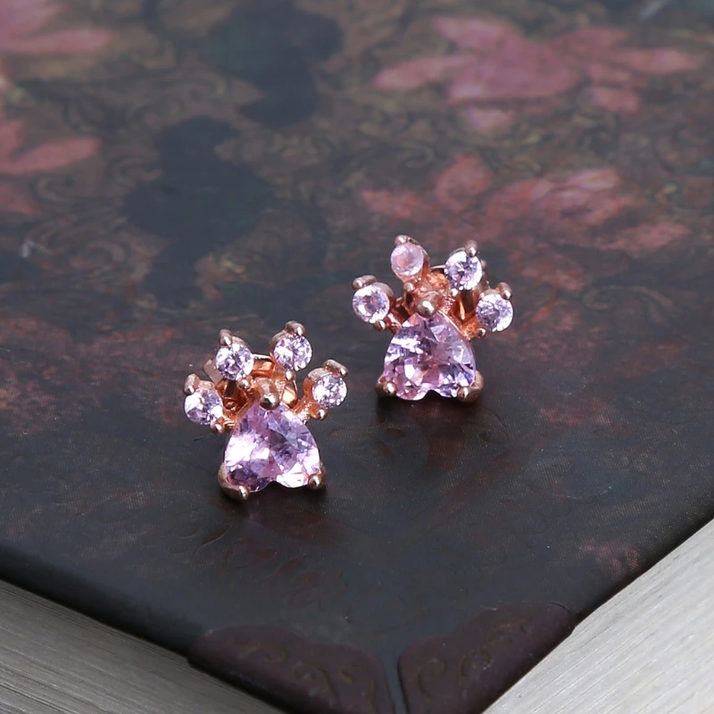

Natural 925 Cat Paw Stud Earring DXAA
