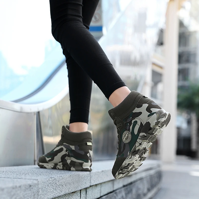 Fashion Camouflage Sneakers Women Hide Heel Canvas Casual Shoes Woman Platform Sneakers Wedge Shoes Plus Size 35-42