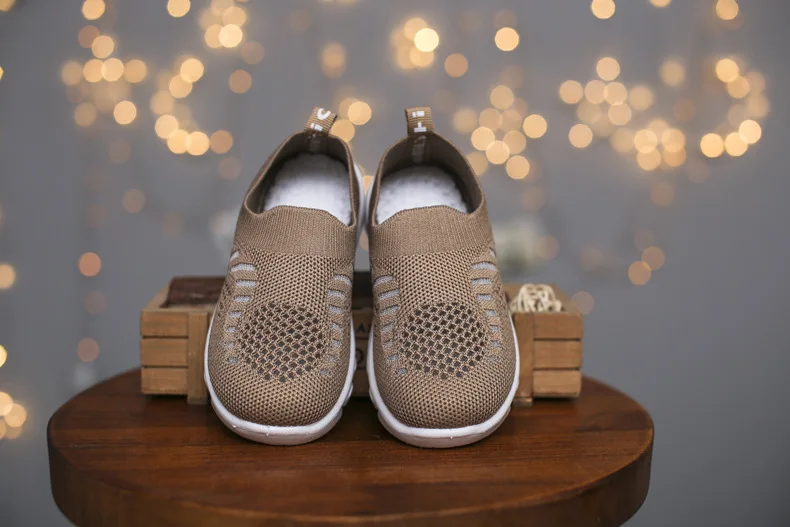 2020 Spring Summer Kids Shoes Childrens Casual Sneakers Air Mesh Cut-outs Breathable Toddlers Boys Girls Sports Shoes Soft New