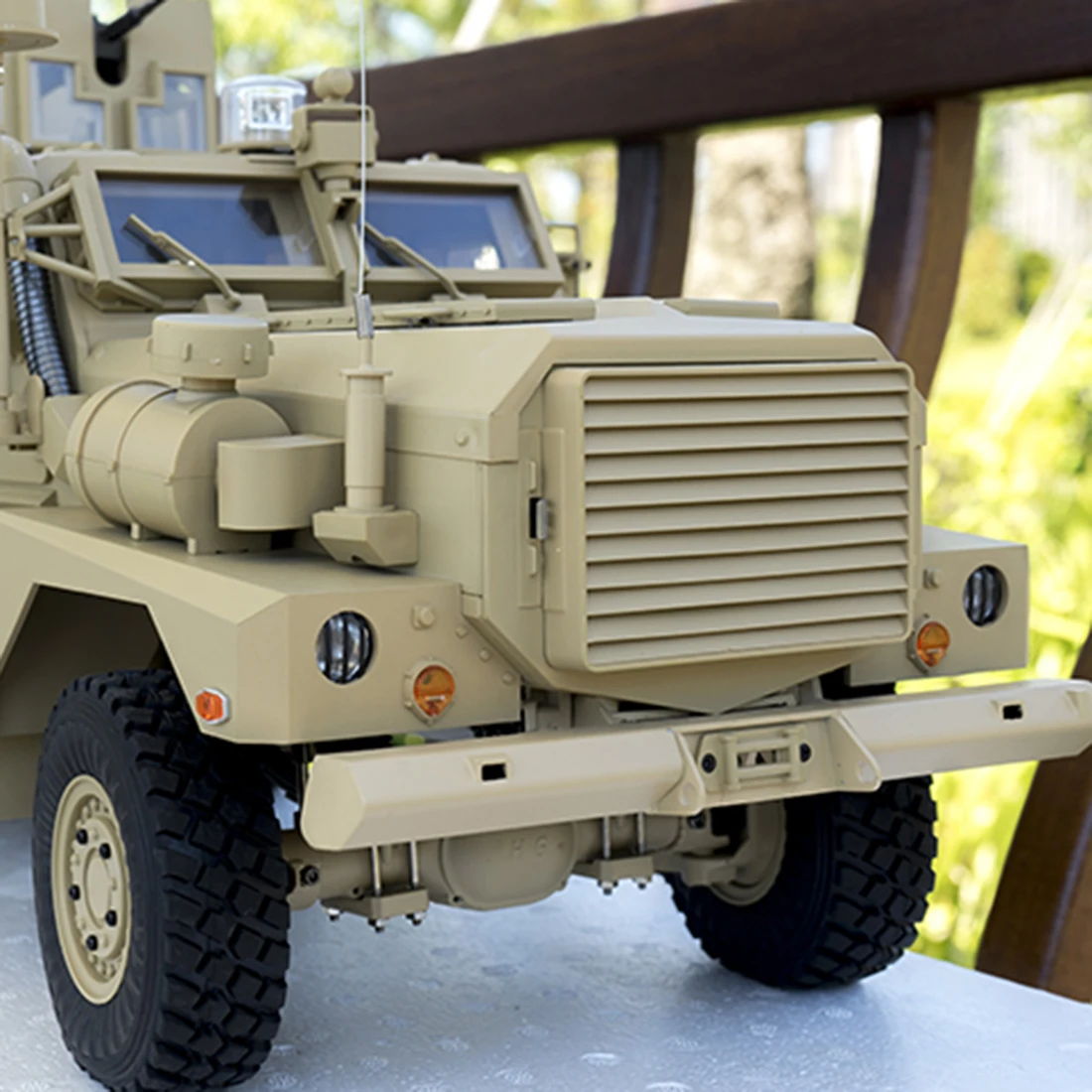 HG P602 1/12 2,4G 6WD 16CH электрическая радиоуправляемая модель автомобиля без аккумулятора и зарядного устройства для Cougar для детской игрушки-пустынный желтый