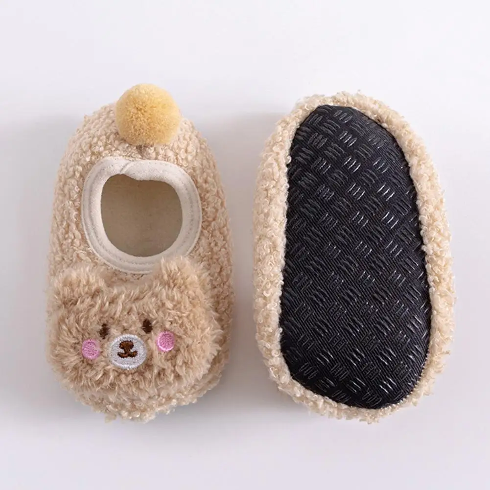 1 Pair Toddler Shoes Excellent Newborn Thickened Crib Shoes Socks Anti-slip Cartoon Pattern Infant Slippers