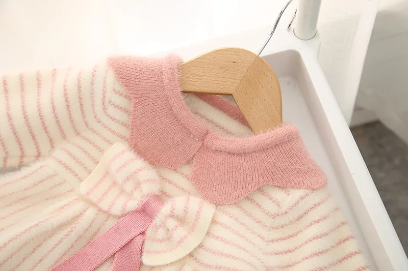 12038753268_816235190