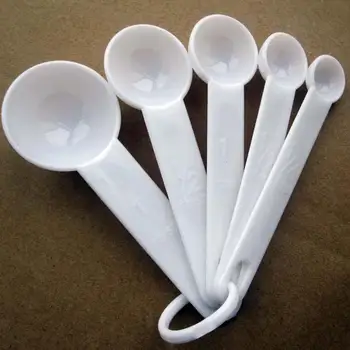 

5 Pcs Colorful Plastic Measuring Spoons Set Measuring Spoon Ladle with Scale Cooking Creative Kitchen Cooking Baking Tools
