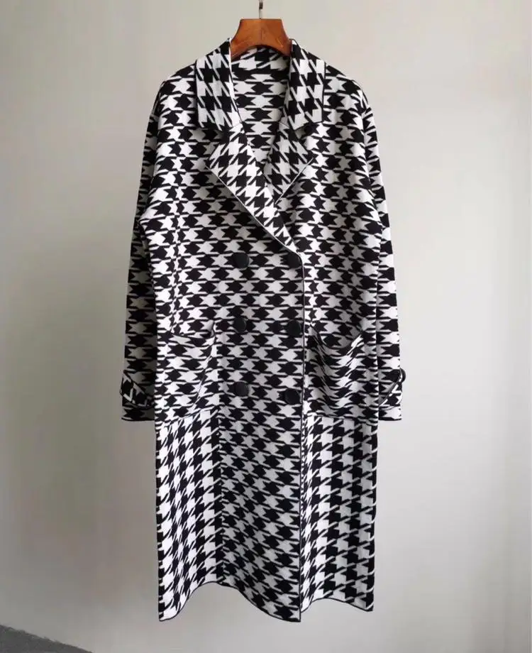 

2019 new ladies high quality fashion long-sleeved lapel check double-breasted wool knit coat 0819
