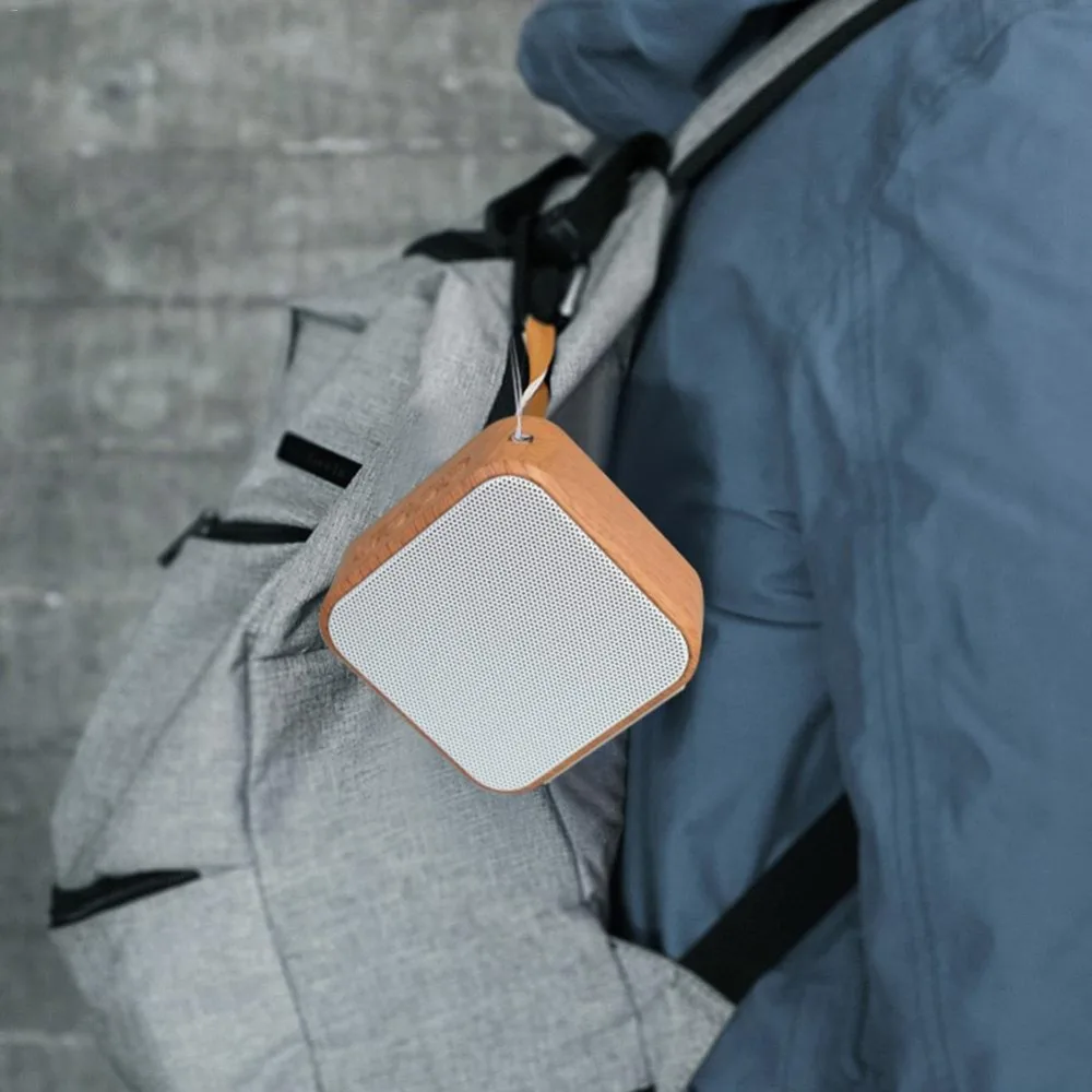 A70-Bluetooth-4-2-Wooden-Speaker-Portable-Bluetooth-Speaker-HD-Audio-Enhanced-Bass-Home-Travel-Support(5)
