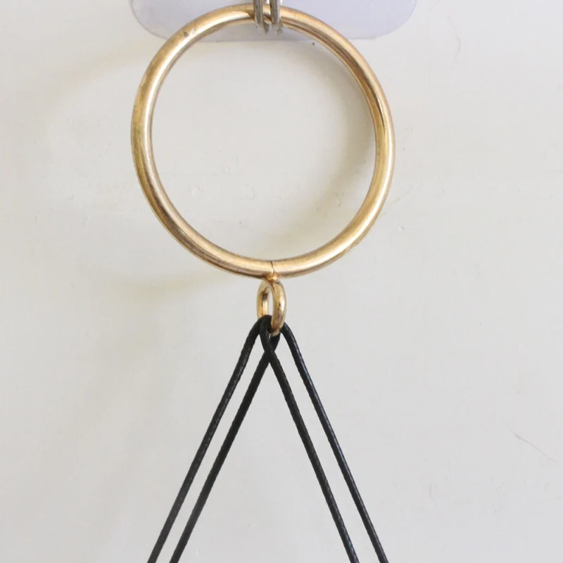 UV1057 (2)