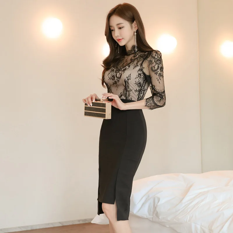 

Women's 2019 Spring And Summer New Style Debutante Elegant Sexy Lace Joint Slim Fit Mid-length Sheath Dress