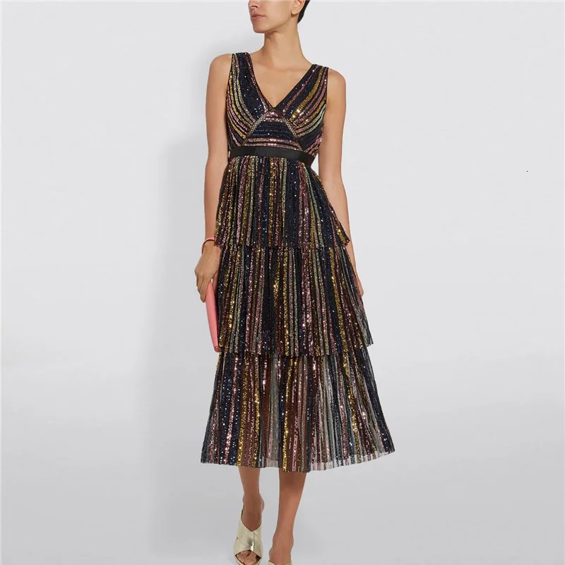 

Catwalk Models 2020 New Style Colorful Sequin Layered Striped Dress Wrap V-neck Sexy Mid-length Dress