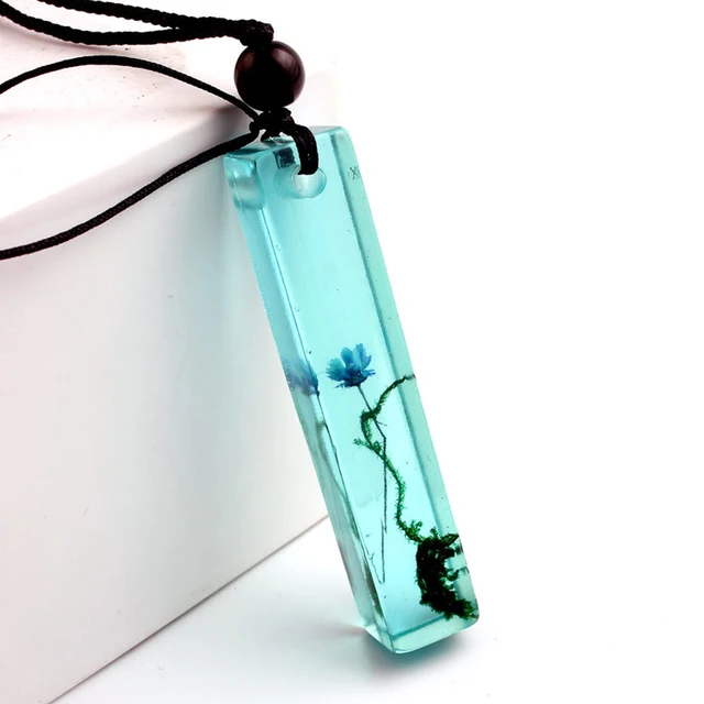 New Resin Pendant Necklace for Women Rectangle Dried Flower Inside Fashionable Polyester Woven Rope Chain Hot Jewelry Gift 1pc Blue Pendant
