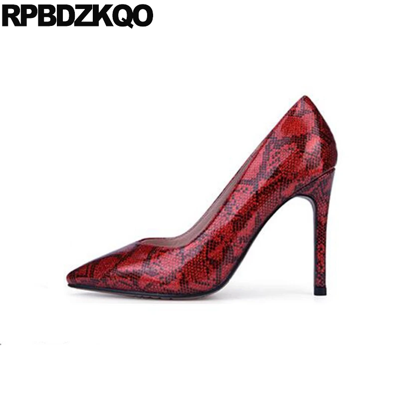 red snakeskin pumps