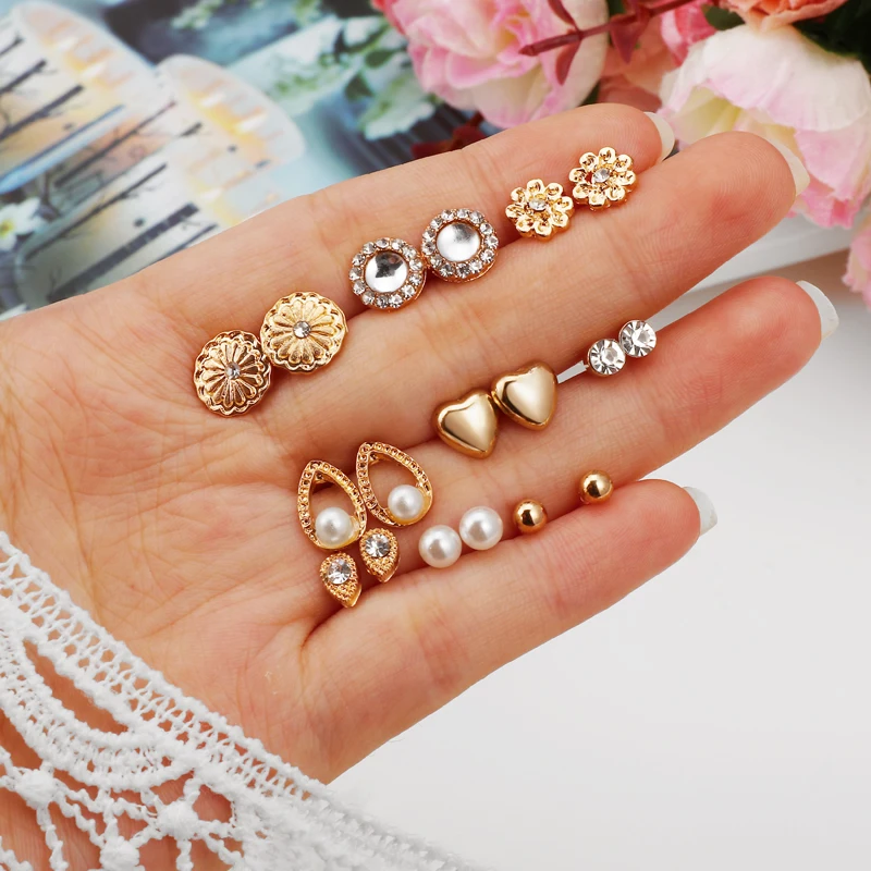 

9 Pairs/set Stud Earrings Set With Card Transparent Zircon Simulated Pearl Heart Earrings Women Imulated Pearl Earrings Jewelry