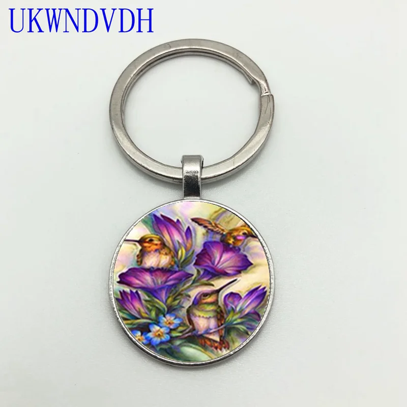 

Hummingbird Bump Round Glass Pendant Fashion Personality Chain Retro Classic Keychain Pendant