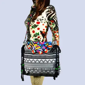 

Free shipping fees Vintage Hmong Tribal Ethnic Thai Indian Boho shoulder bag message bag for women embroidery Tapestry SYS-570