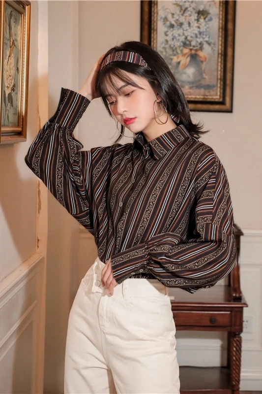 LANMREM Autumn And Winter Bow Retro Long-sleeved White Shirt Female Design Sense Small Doll Collar Striped Top 19B-a216
