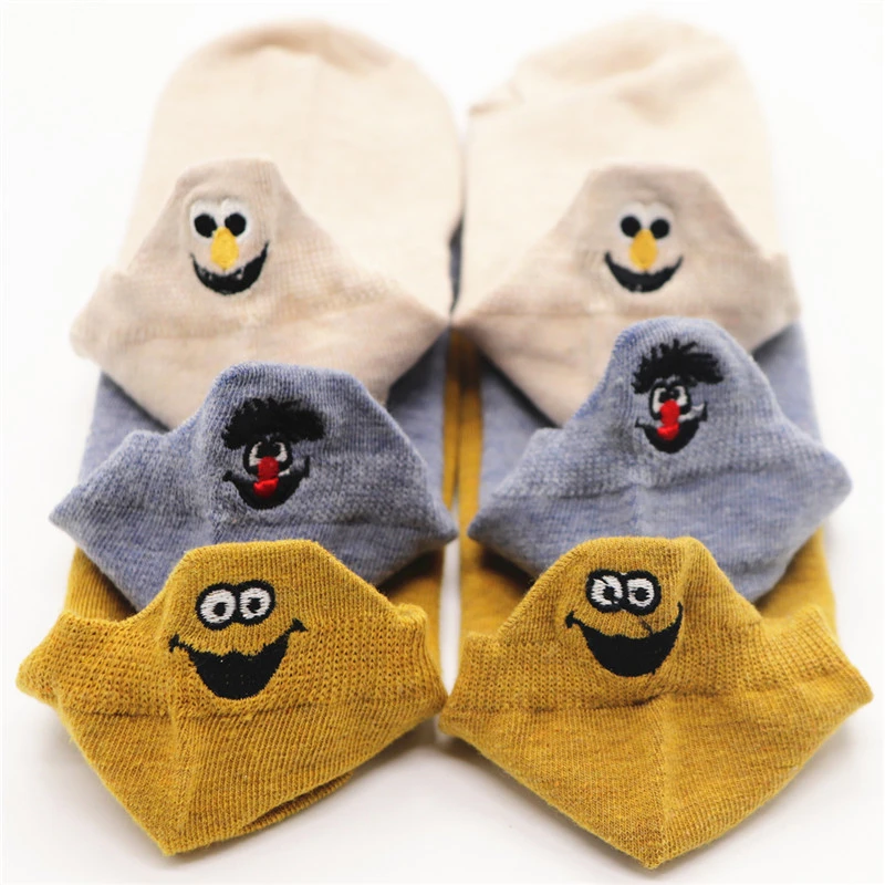 ZT 10 3PAIRS Kawaii Embroidered Expression Women Socks Happy Fashion Ankle Funny Socks Women Cotton Summer Candy Color - Цвет: ZT 10