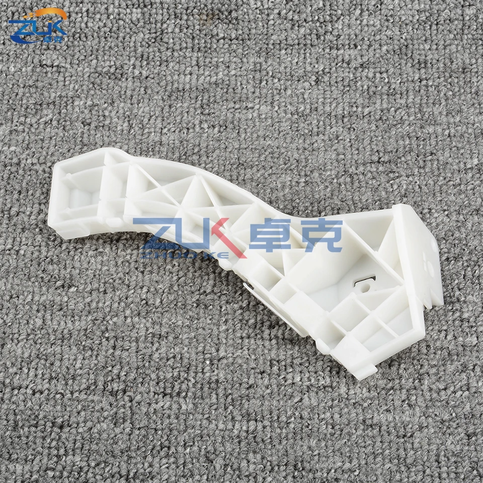 ZUK Front Bumper Bracket Support Side Spacer For Mazda 3 Axela 2003 2004 2005 2006 2007 BK Sedan OEM:BN8V-50-0T1 BN8V-50-0U1
