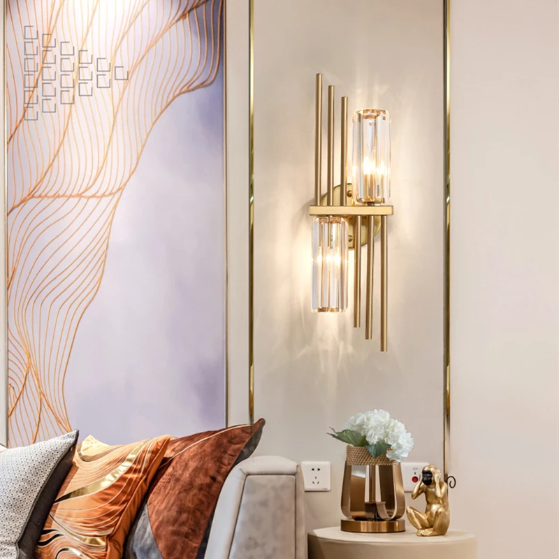 

New Crystal Wall Lamp Bedside Living Room Corridor Aisle Sconce Minimalist Design Creative Gold Metal Lighting Fixture E14 Bulb