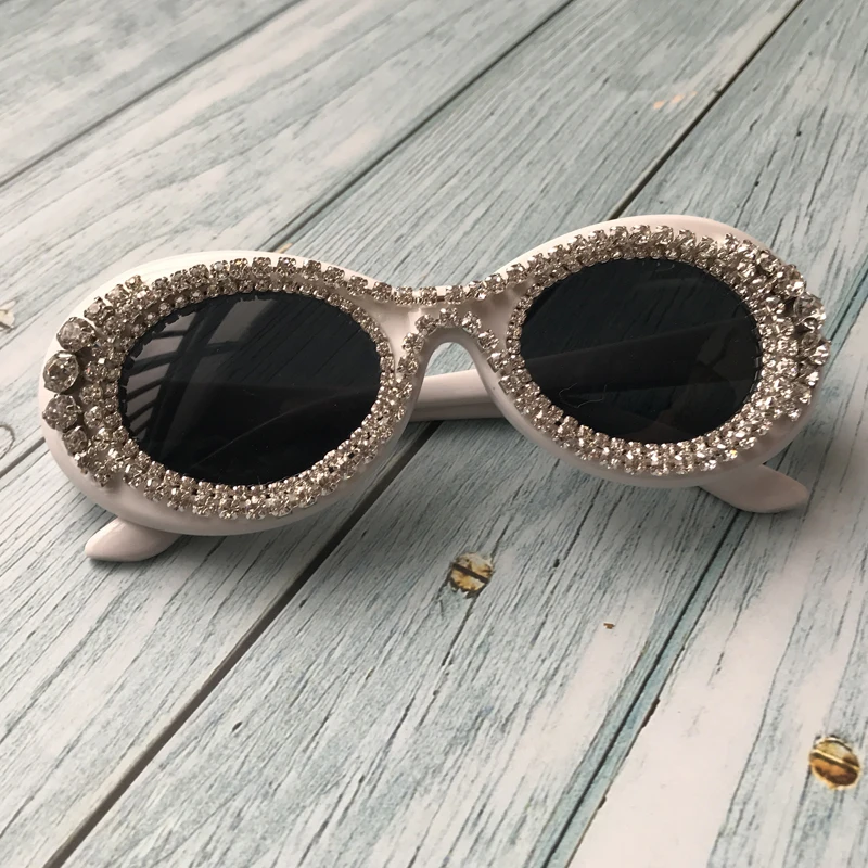 

ZAOLIHU Oval Shape Women Sunglasses Luxury Sexy Diamond Sun Glasses UV400 Retro Designer Brand White Black oculos de sol