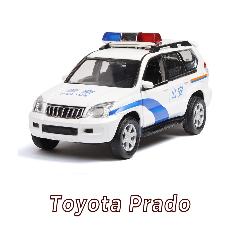 Новая 1:32 модель автомобиля Toyota prado police alloy patrol wagon автомобиль acousto optic SUV с откидной