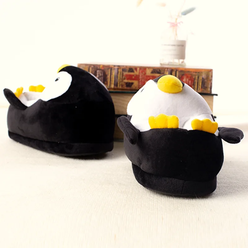 Детская зимняя домашняя хлопковая обувь; мягкие Нескользящие пушистые тапочки; милые плюшевые тапочки с героями мультфильмов; женская домашняя обувь с животными и пингвинами