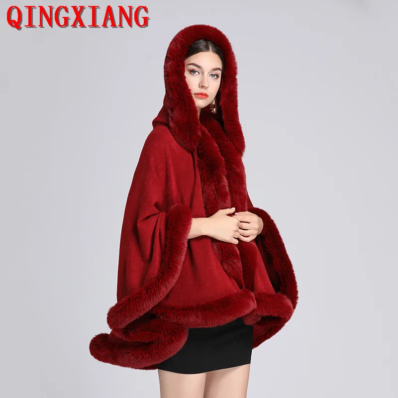 5 Colors 2021 Oversize Winter Faux Fur Collar Poncho Women Batwing Sleeves Loose Cloak Vintage Shawl Coat With Hat