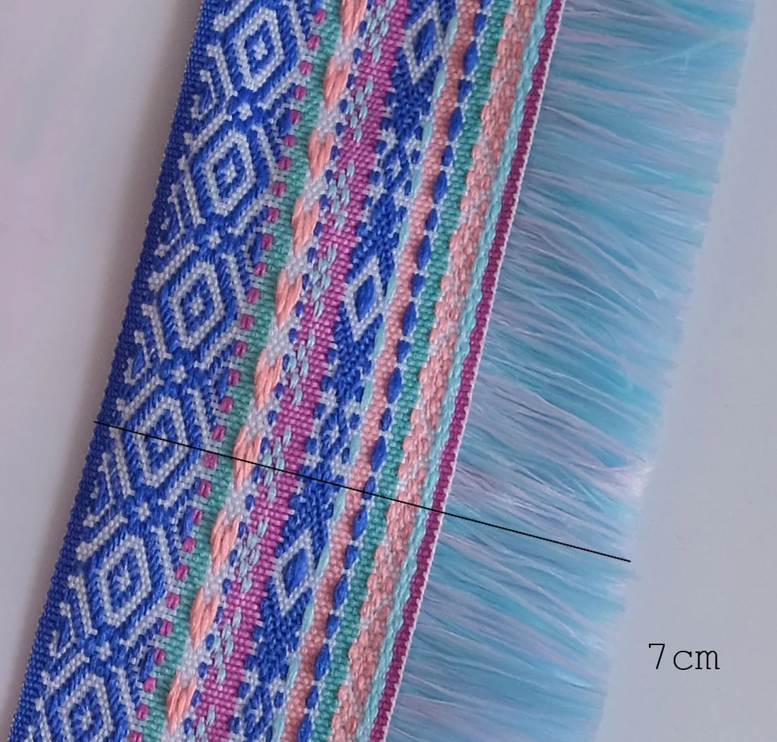 With tassel 7cm