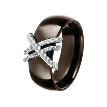 

Кольцо из серебра с керамикой и фианитами R00909