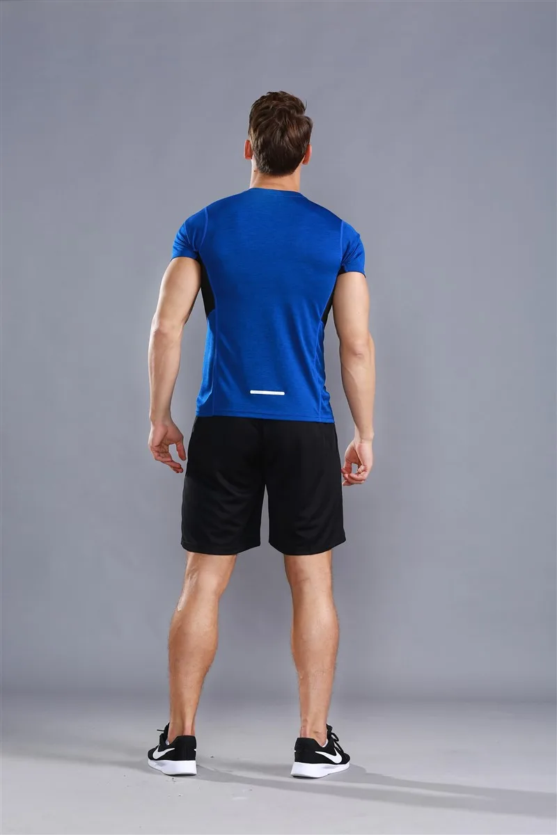 HOWE AO Brand Men Sets Summer Running Sets Men Sport Suits Gym Fitness Training Breathable Tracksuit Jogging Suits