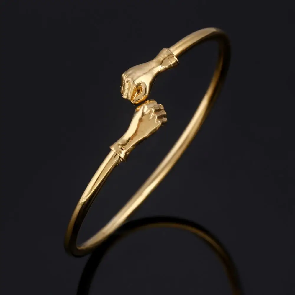 Золотой цвет кулак браслеты для женщин мужчин открытие тиснение Дубайский и