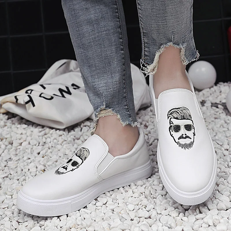 

Loafer Shoes Men Flat Mens Shoes Casual Loafers Black White Fashion Shoes for Men Slip-On Comfortable Men Sneakers Luxury Brand