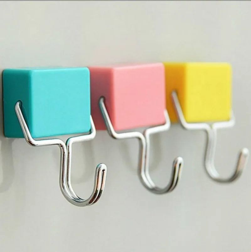 New Japanese creative 3pcs magnetic hook Super suction microwave oven refrigerator without hanging wall nail-free magnetic hook