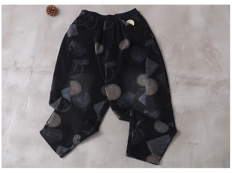 Winter Pants Women Large size Loose Corduroy Trousers New Elastic Waist pocket Geometric Casual Ladies All-match Pants