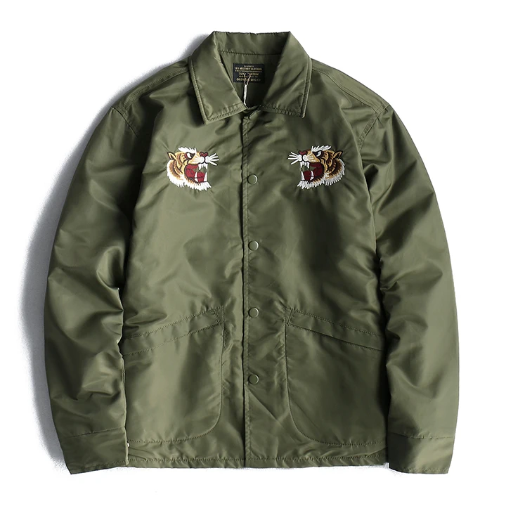 

2020 Japanese Retro High-end Tiger Head Embroidered Jacket Men's Fleece Waterproof Windproof Assault Jacket Baseball Jacket