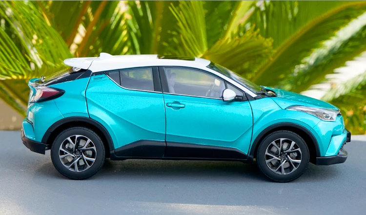 1:18 Высокая тщательная TOYOTA C-HR CHR сплав модель автомобиля статические металлические модельные автомобили с оригинальной коробкой