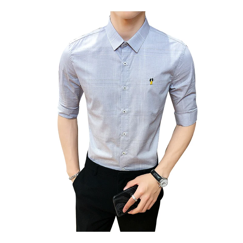 2020 spring new light luxury mature young men's slim middle sleeve casual shirt fashion embroidery Plaid five sleeve shirt