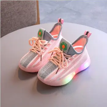 

Girls' bright shoes autumn 2020 new children's mesh breathable sports shoes boys and girls' soft soled antiskid walking shoes