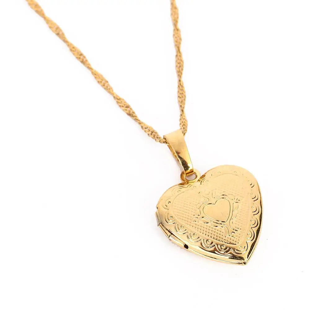 Heart Pendant Necklace Fashion 