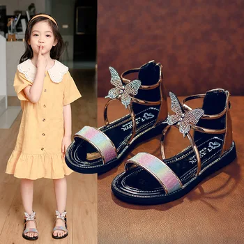 

2020 New Summer Girls Fashion Rhinestones Sandals Patent Leather Bow Princess Shoes Big Children Casual Beach Sandals