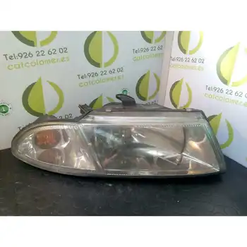 

4105822 Right headlight Mitsubishi Charisma Saloon 4 (da0) 1.8 16v